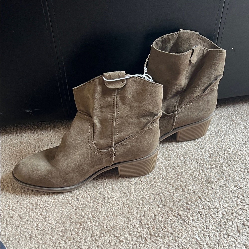 Stylish Brown Ankle Boots for Women